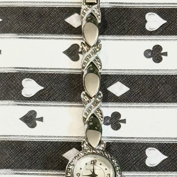 VINTAGE 1980'S JACKLYN SMITH MARCANSITE WATCH - Picture 7 of 8